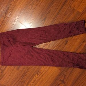 ⭐ NWT Costa Blanca Burgundy Embossed Floral Women's Pants - Medium